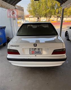 بيجو بارس